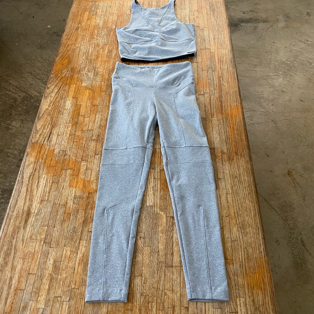 KORAL YOGA SET